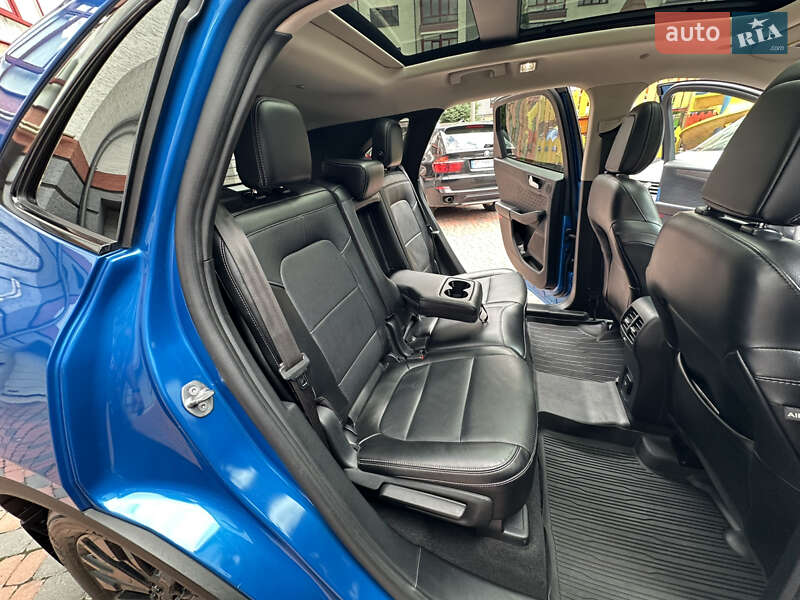 Внедорожник / Кроссовер Ford Escape 2020 в Ивано-Франковске