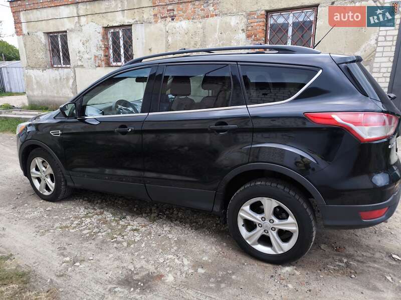 Внедорожник / Кроссовер Ford Escape 2012 в Чернигове