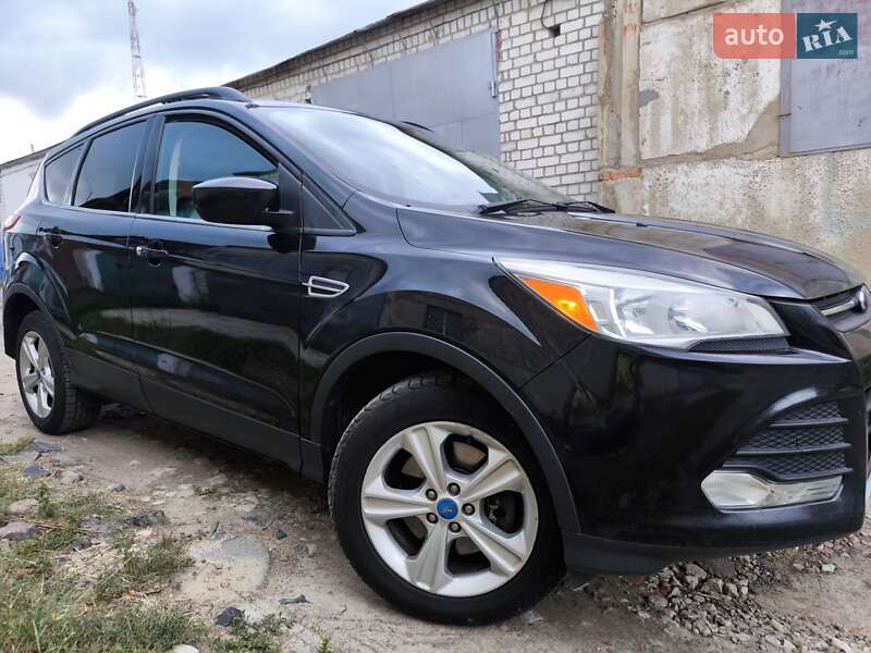 Внедорожник / Кроссовер Ford Escape 2012 в Чернигове