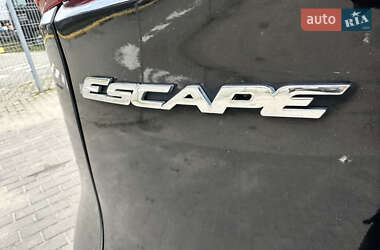Внедорожник / Кроссовер Ford Escape 2014 в 