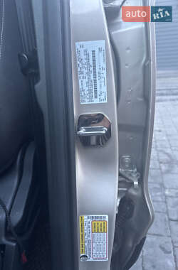 Внедорожник / Кроссовер Ford Escape 2018 в 