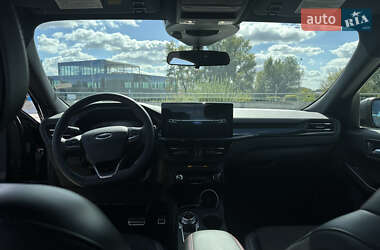 Внедорожник / Кроссовер Ford Escape 2023 в 