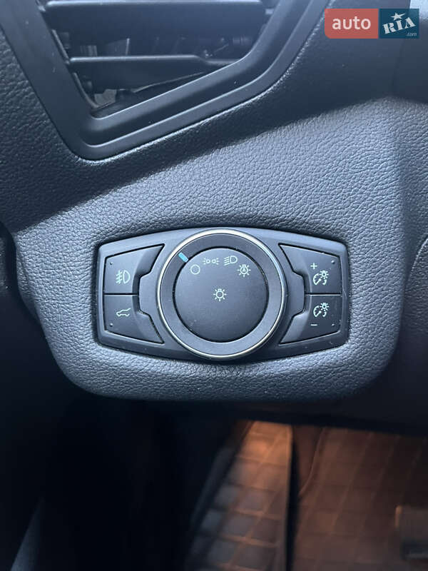 Внедорожник / Кроссовер Ford Escape 2018 в Львове фото 32 Внедорожник / Кроссовер Ford Escape 2018 в Львове