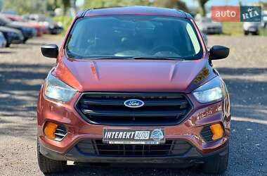 Внедорожник / Кроссовер Ford Escape 2018 в 