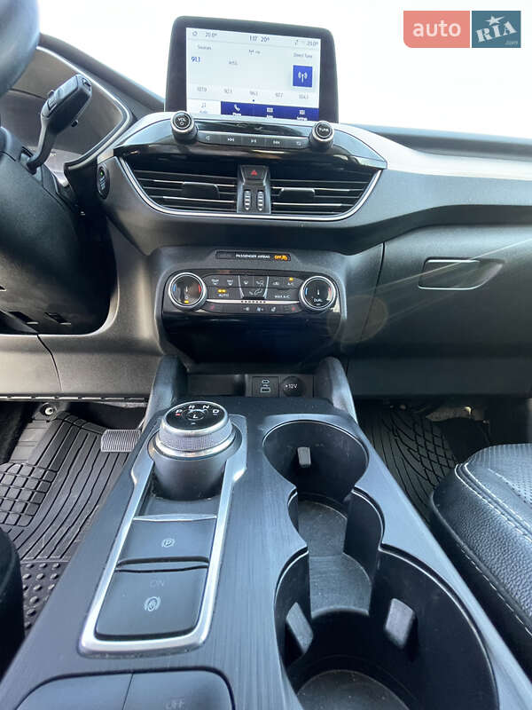Внедорожник / Кроссовер Ford Escape 2022 в Львове