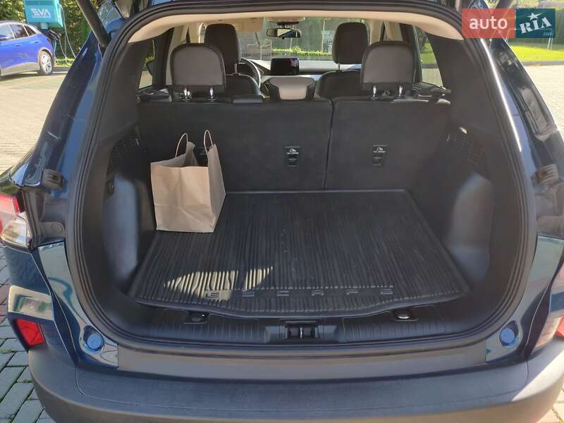 Внедорожник / Кроссовер Ford Escape 2019 в Золочеве фото 21 Внедорожник / Кроссовер Ford Escape 2019 в Золочеве