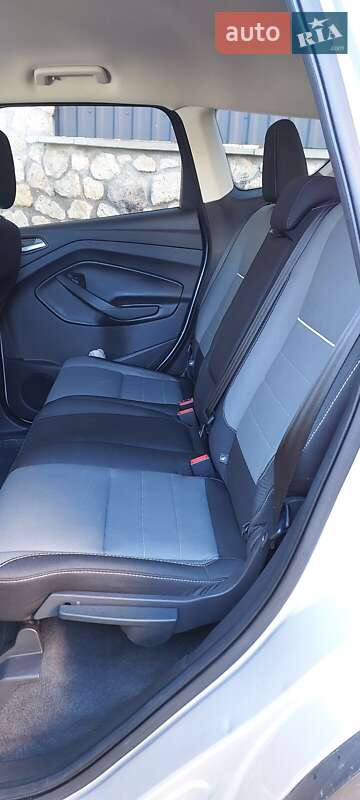 Внедорожник / Кроссовер Ford Escape 2014 в Тернополе