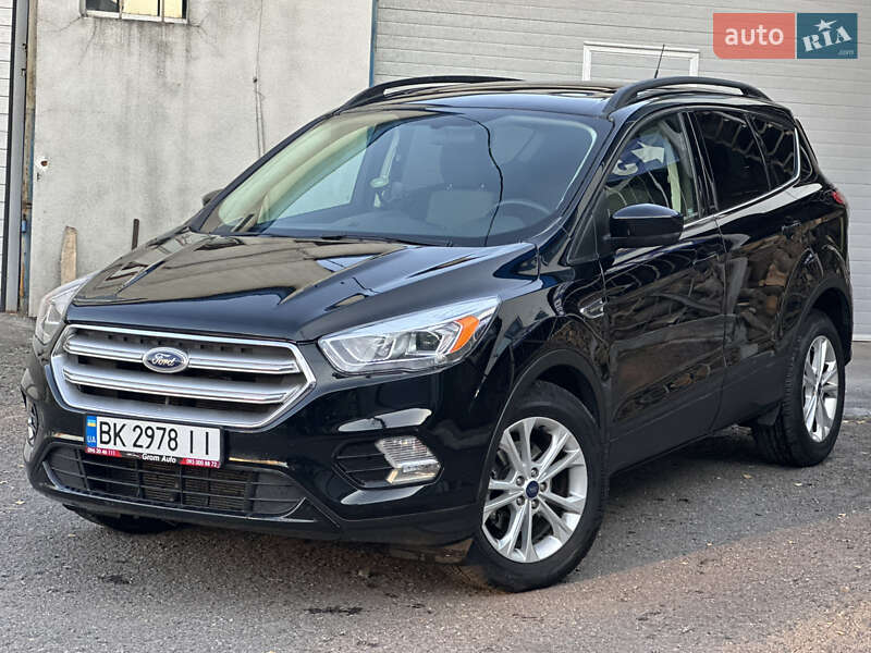 Внедорожник / Кроссовер Ford Escape 2018 в Виннице