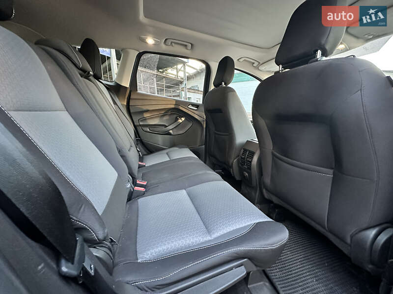 Внедорожник / Кроссовер Ford Escape 2018 в Виннице