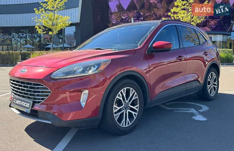 Внедорожник / Кроссовер Ford Escape 2021 в Киеве