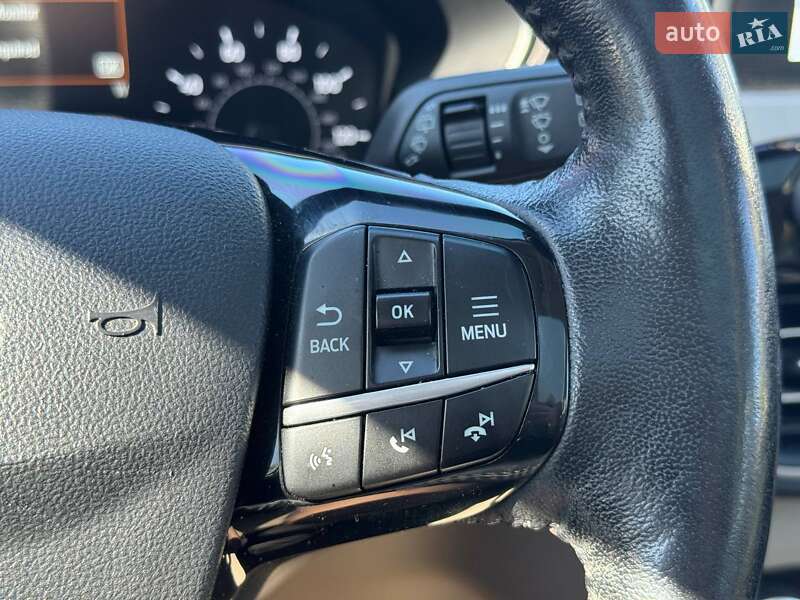Внедорожник / Кроссовер Ford Escape 2021 в Киеве