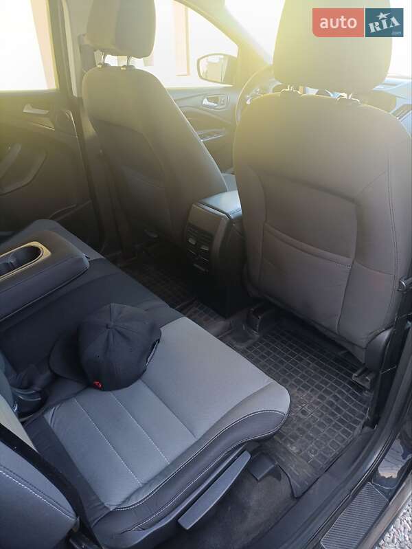 Внедорожник / Кроссовер Ford Escape 2013 в Черкассах