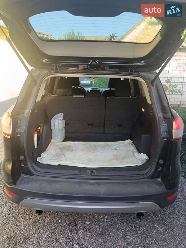 Внедорожник / Кроссовер Ford Escape 2013 в Черкассах