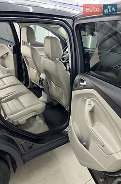 Внедорожник / Кроссовер Ford Escape 2015 в 