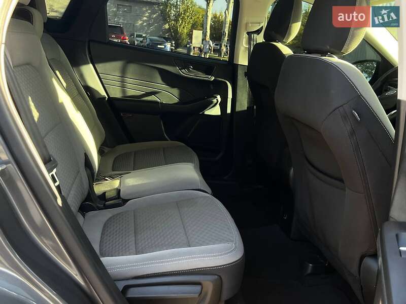Внедорожник / Кроссовер Ford Escape 2022 в Днепре фото 13 Внедорожник / Кроссовер Ford Escape 2022 в Днепре