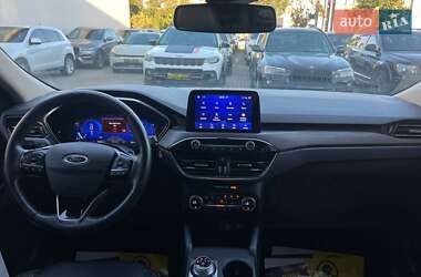 Внедорожник / Кроссовер Ford Escape 2020 в 