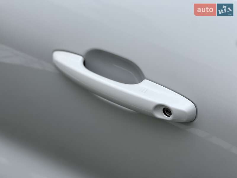 Внедорожник / Кроссовер Ford Escape 2020 в Киеве фото 6 Внедорожник / Кроссовер Ford Escape 2020 в Киеве