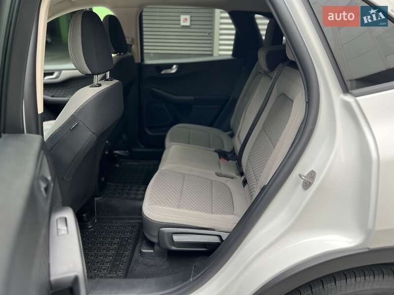 Внедорожник / Кроссовер Ford Escape 2020 в Киеве фото 38 Внедорожник / Кроссовер Ford Escape 2020 в Киеве