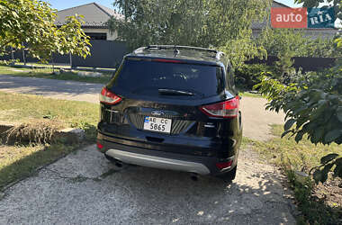 Внедорожник / Кроссовер Ford Escape 2012 в 