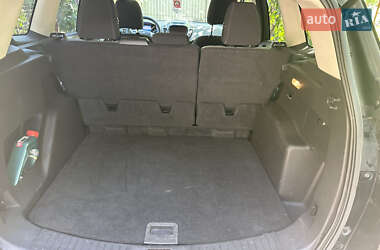 Внедорожник / Кроссовер Ford Escape 2012 в 