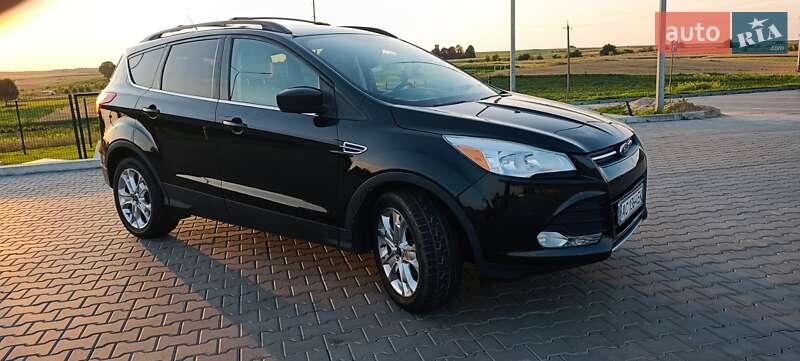 Внедорожник / Кроссовер Ford Escape 2012 в Горохове