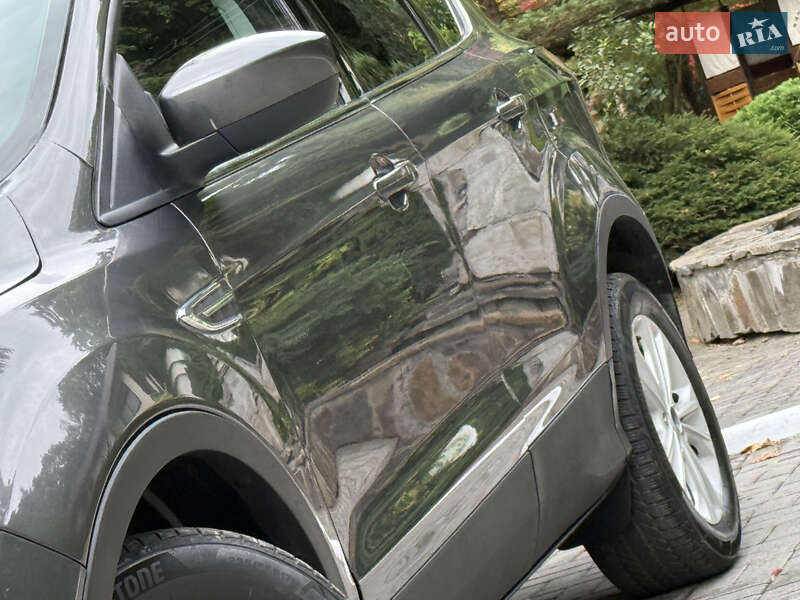 Внедорожник / Кроссовер Ford Escape 2016 в Дрогобыче