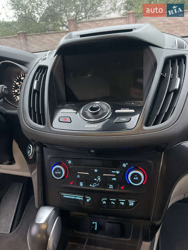 Внедорожник / Кроссовер Ford Escape 2018 в Ивано-Франковске