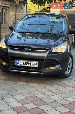 Внедорожник / Кроссовер Ford Escape 2015 в 