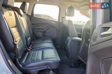 Внедорожник / Кроссовер Ford Escape 2015 в 
