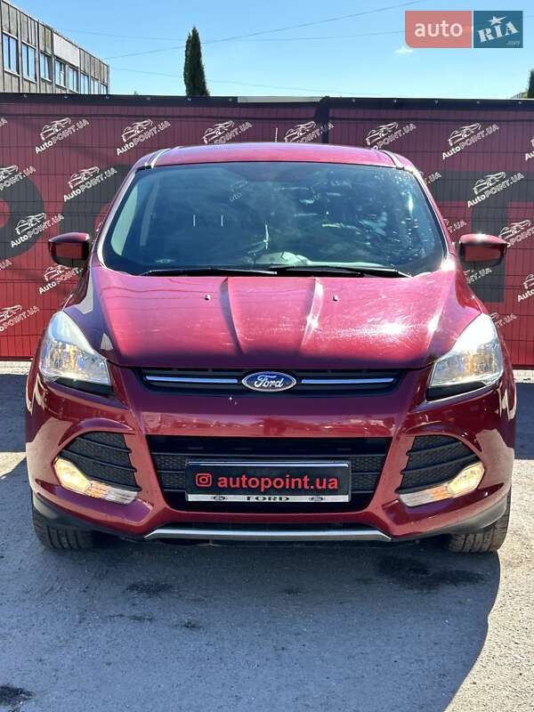 Внедорожник / Кроссовер Ford Escape 2015 в Сумах