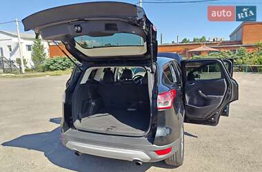 Внедорожник / Кроссовер Ford Escape 2014 в 