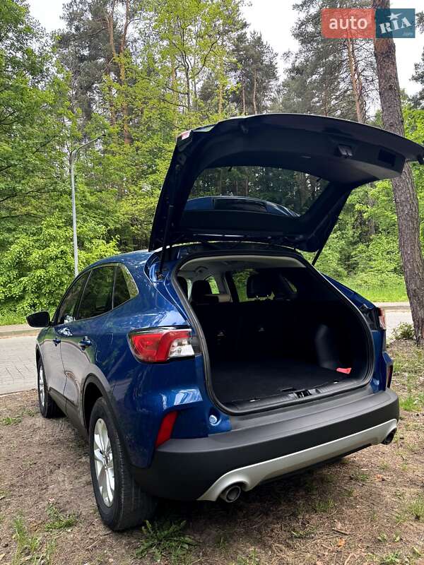 Внедорожник / Кроссовер Ford Escape 2022 в Львове
