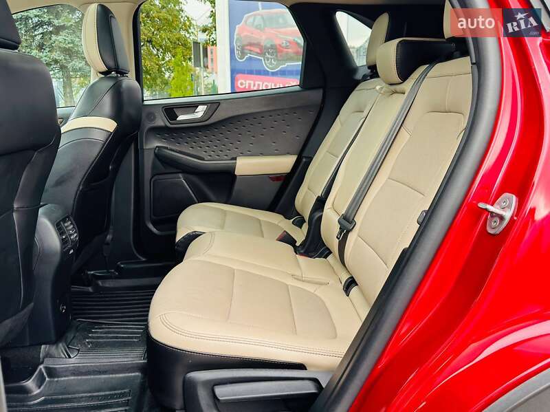 Внедорожник / Кроссовер Ford Escape 2020 в Львове