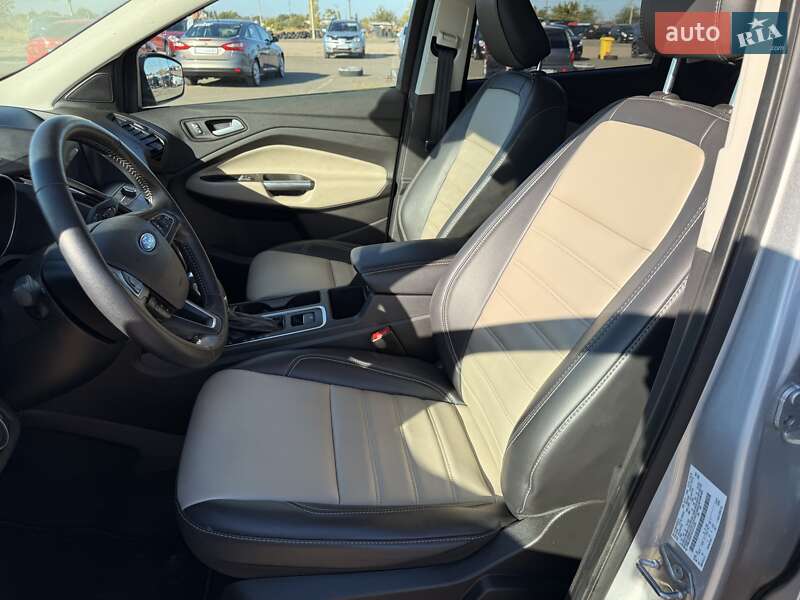 Внедорожник / Кроссовер Ford Escape 2019 в Одессе