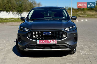 Внедорожник / Кроссовер Ford Escape 2024 в 