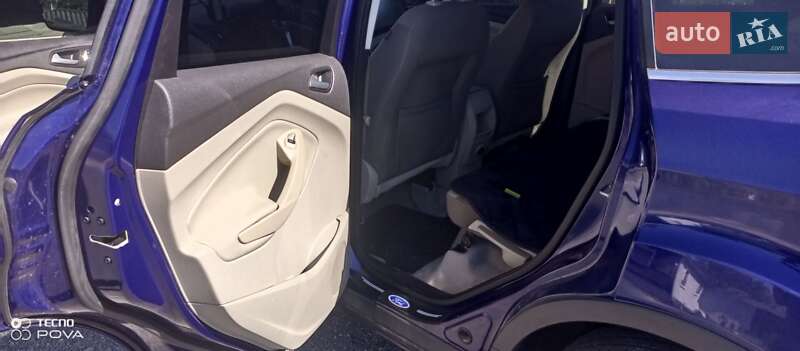 Внедорожник / Кроссовер Ford Escape 2014 в Горохове