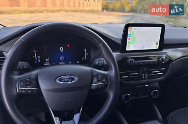 Внедорожник / Кроссовер Ford Escape 2023 в 