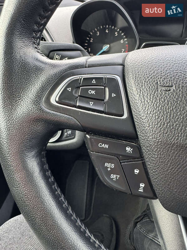 Внедорожник / Кроссовер Ford Escape 2019 в Шептицькому