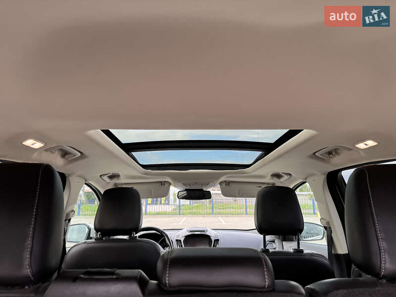 Внедорожник / Кроссовер Ford Escape 2019 в Шептицькому