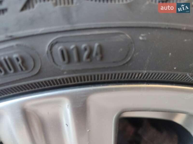 Внедорожник / Кроссовер Ford Escape 2016 в Киеве фото 19 Внедорожник / Кроссовер Ford Escape 2016 в Киеве