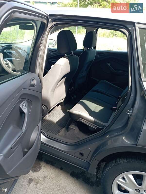 Внедорожник / Кроссовер Ford Escape 2014 в 