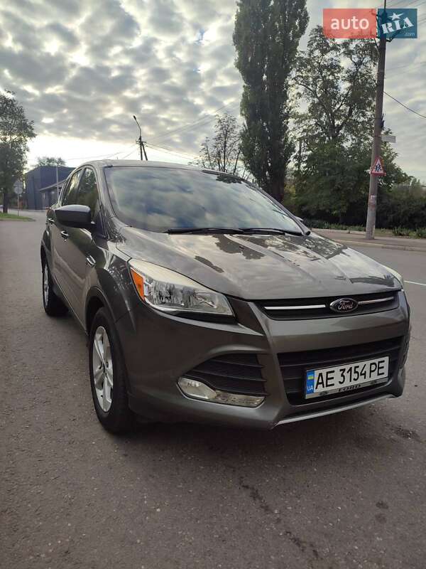Внедорожник / Кроссовер Ford Escape 2013 в Кривом Роге фото 5 Внедорожник / Кроссовер Ford Escape 2013 в Кривом Роге