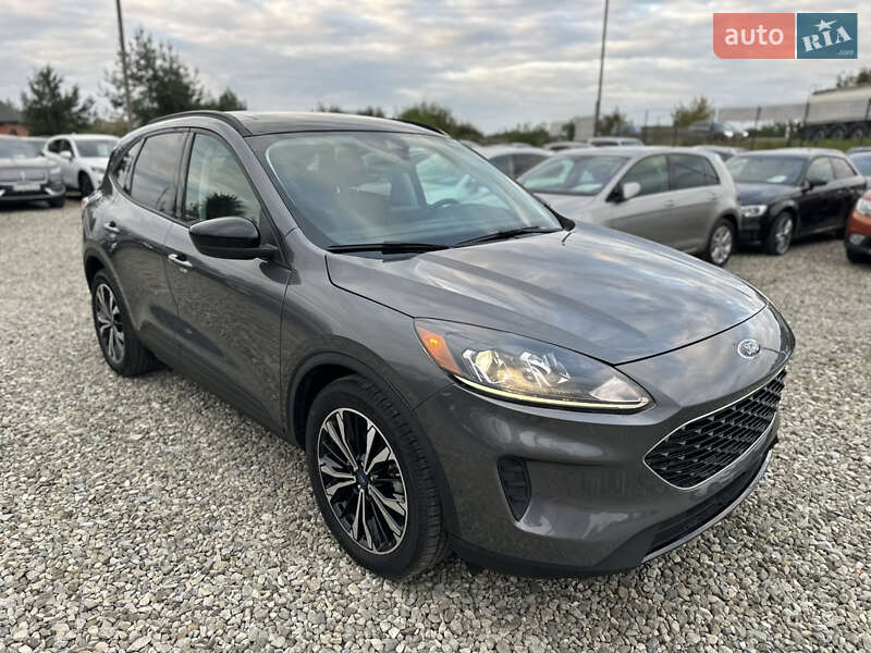 Внедорожник / Кроссовер Ford Escape 2021 в Ивано-Франковске