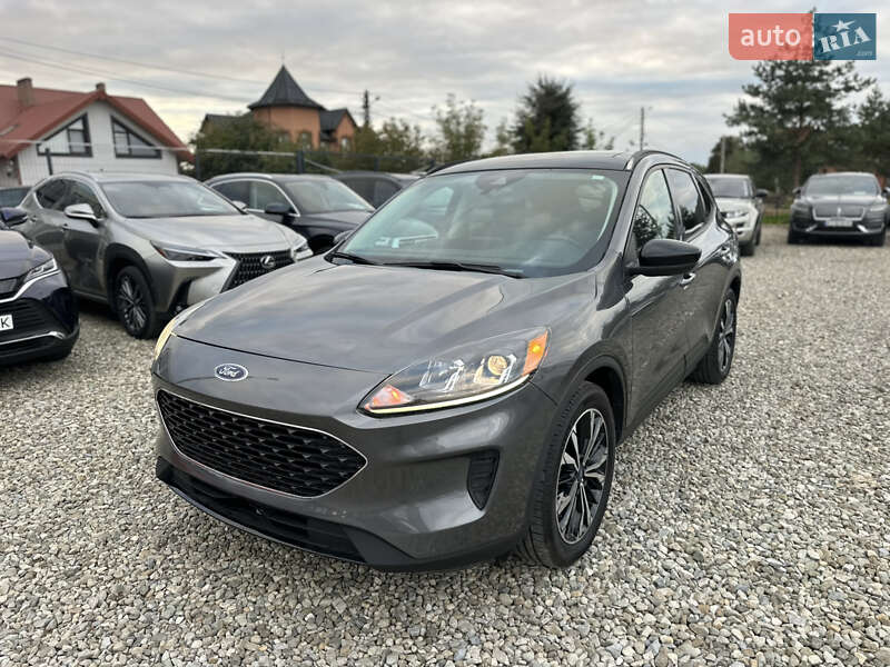 Внедорожник / Кроссовер Ford Escape 2021 в Ивано-Франковске