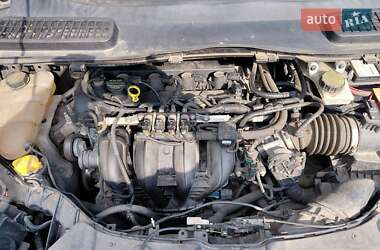 Внедорожник / Кроссовер Ford Escape 2013 в 