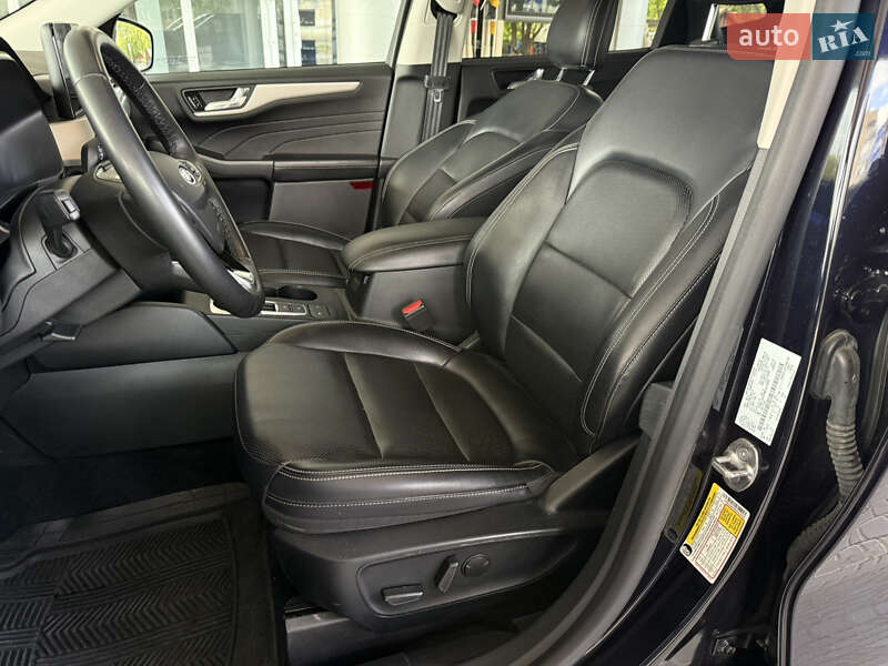 Внедорожник / Кроссовер Ford Escape 2021 в Николаеве