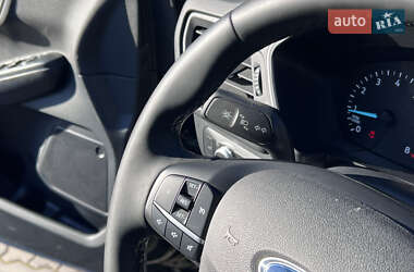 Внедорожник / Кроссовер Ford Escape 2022 в 