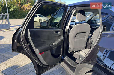 Внедорожник / Кроссовер Ford Escape 2022 в 