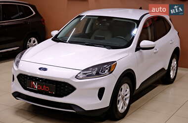Внедорожник / Кроссовер Ford Escape 2021 в 