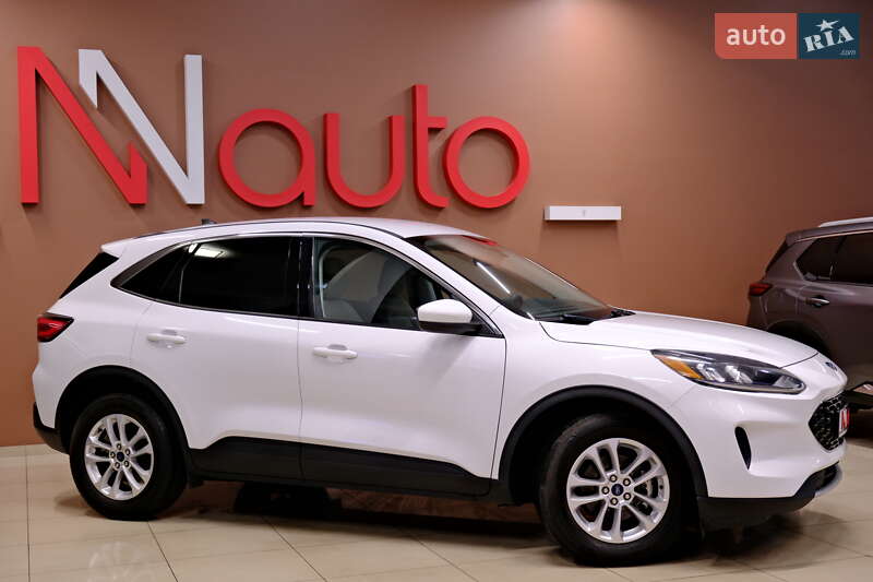 Внедорожник / Кроссовер Ford Escape 2021 в Одессе